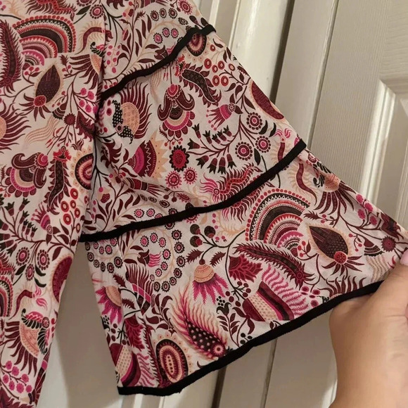 Loft Pink Paisley Top w/Tiered Sleeves - Picture 4 of 7